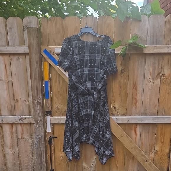 Elle Black and White Asymmetrical Dress - Picture 1 of 5